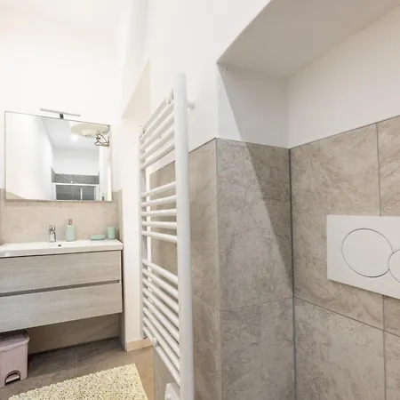 Lulu Al - Elba Affitti 度假居 卡沃